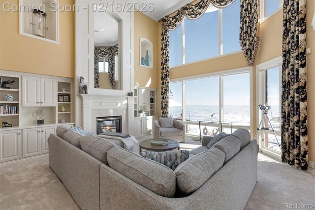 34330 Jefferson Avenue, Harrison Charter Township, MI 48045