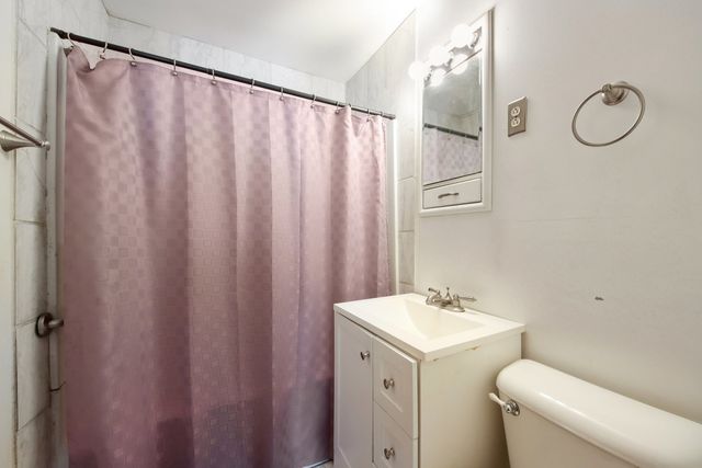 916 Mulberry Lane, Streamwood, IL 60107