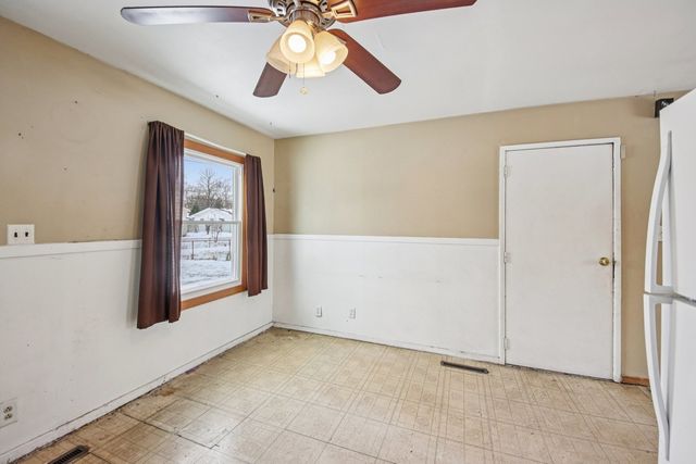 916 Mulberry Lane, Streamwood, IL 60107