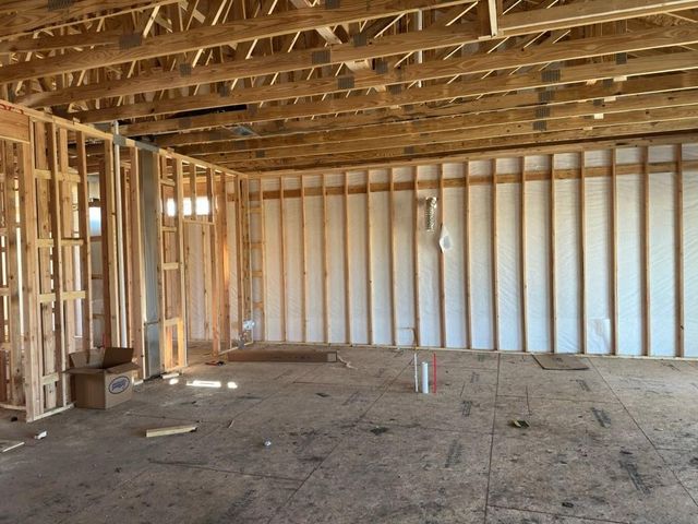 17412 Richards Street, Overland Park, KS 66221