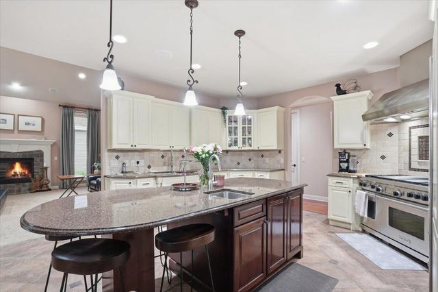 9715 Red Sky Drive, Middleton, WI 53562