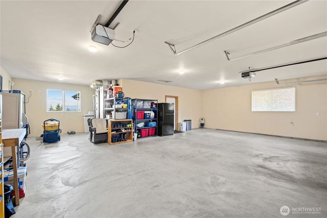 1040 Cassius Court, Camano Island, WA 98282
