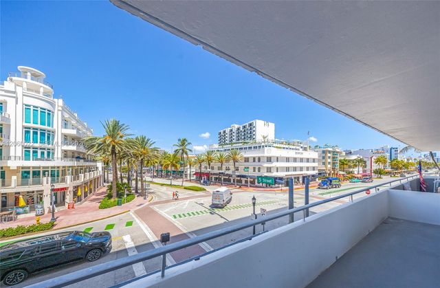465 Ocean Dr 303, Miami Beach, FL 33139