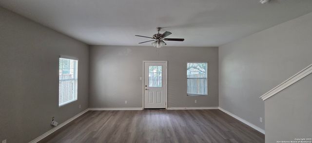 7810 Kingsbury Wood Unit 2, San Antonio, TX 78240