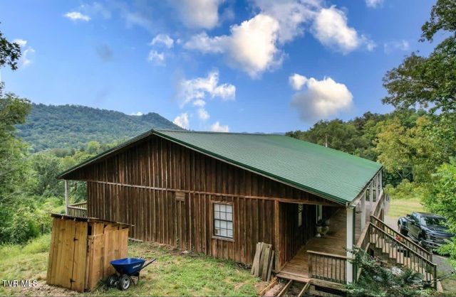 108 Double D Drive, Rogersville, TN 37857