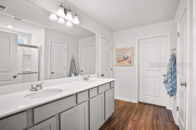 25 Chinquapin St, Beaufort, SC 29906