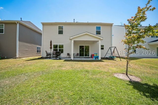 25 Chinquapin St, Beaufort, SC 29906
