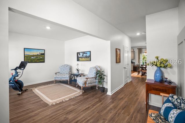 25 Chinquapin St, Beaufort, SC 29906