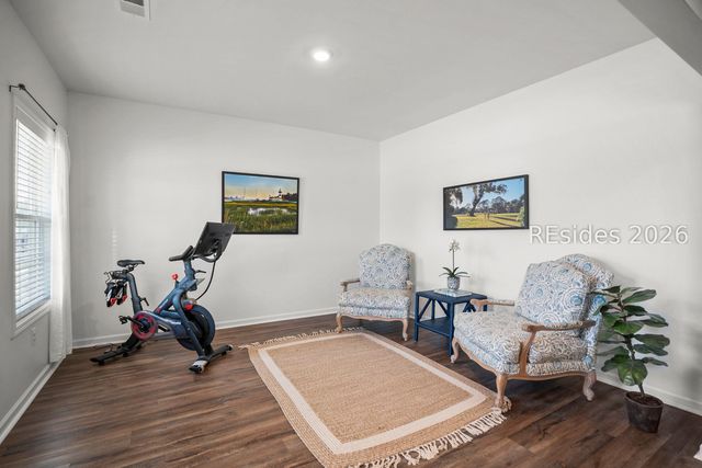25 Chinquapin St, Beaufort, SC 29906
