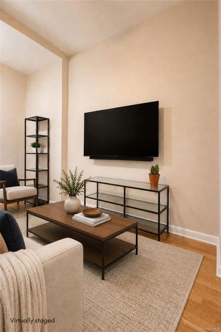21-31 25th Road, Astoria, NY 11102
