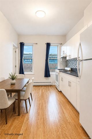 21-31 25th Road, Astoria, NY 11102