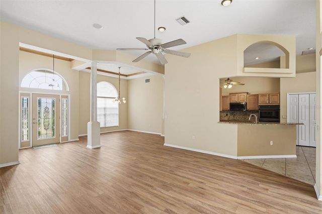 926 E TRIPLE CROWN LOOP, Hernando, FL 34442