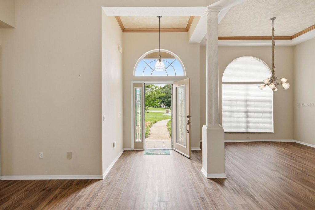 Image 25 of property listing at 926 E TRIPLE CROWN LOOP, Hernando, FL 34442