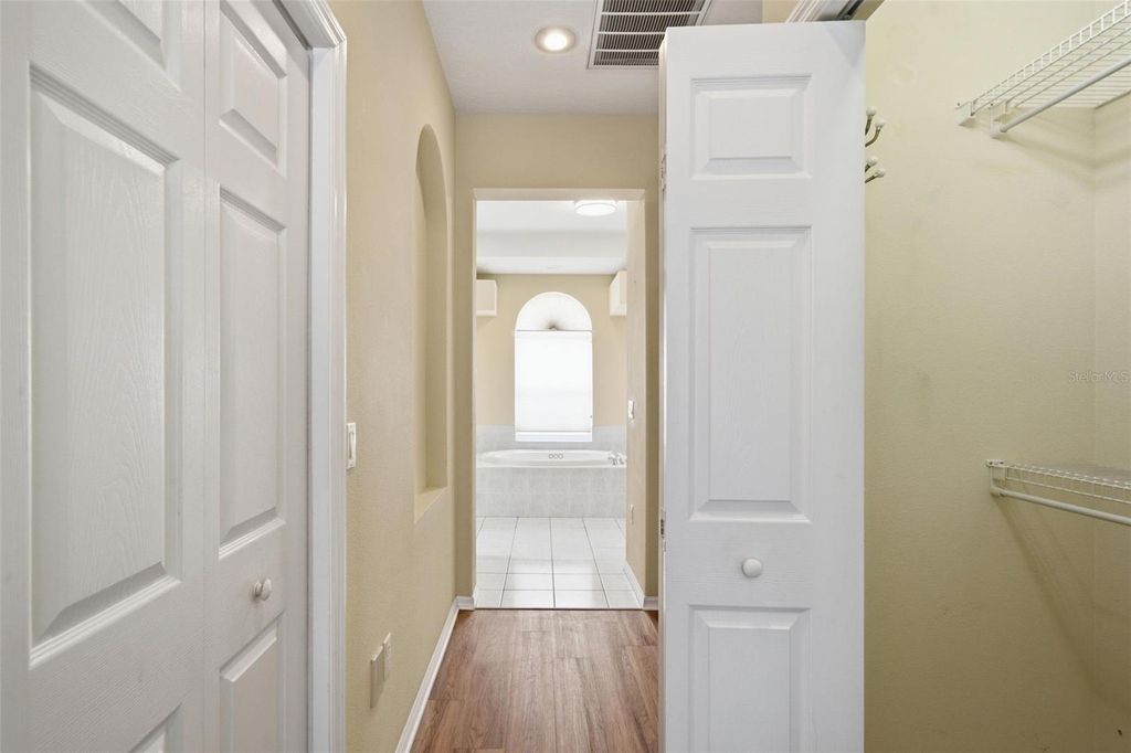 Image 28 of property listing at 926 E TRIPLE CROWN LOOP, Hernando, FL 34442