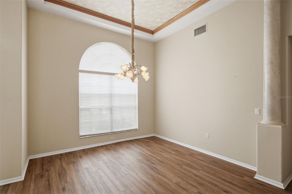 Image 5 of property listing at 926 E TRIPLE CROWN LOOP, Hernando, FL 34442