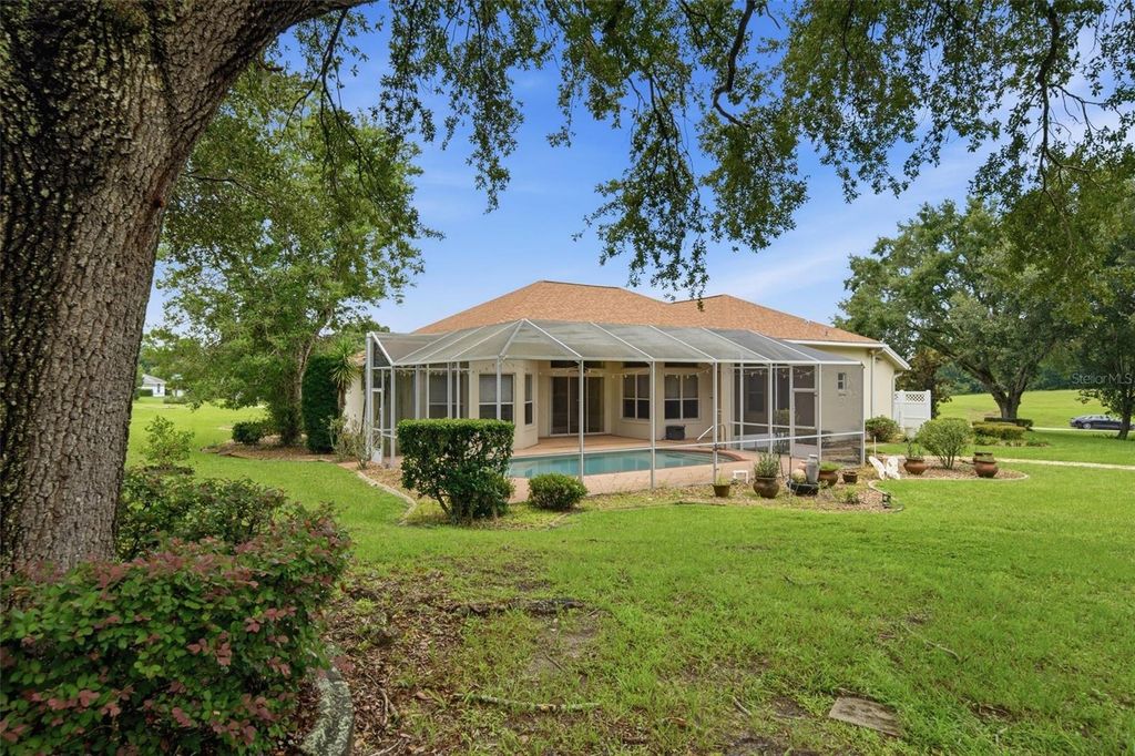 Image 45 of property listing at 926 E TRIPLE CROWN LOOP, Hernando, FL 34442