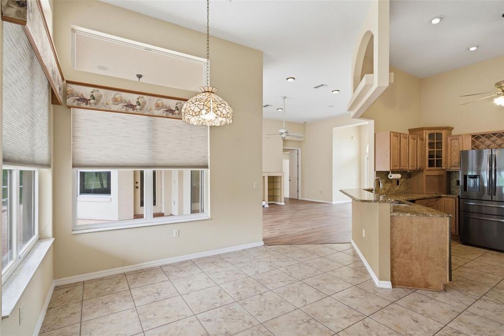 Image 7 of property listing at 926 E TRIPLE CROWN LOOP, Hernando, FL 34442