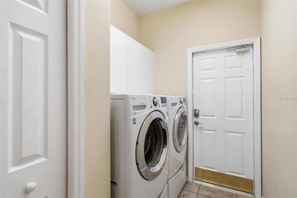 Image 61 of property listing at 926 E TRIPLE CROWN LOOP, Hernando, FL 34442