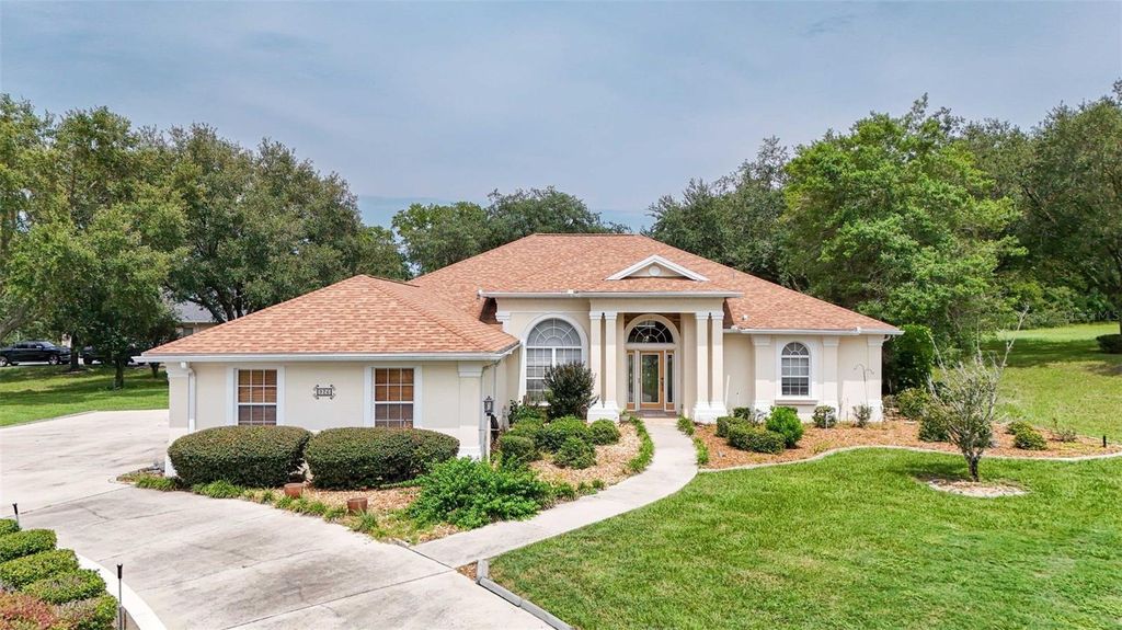 Image 65 of property listing at 926 E TRIPLE CROWN LOOP, Hernando, FL 34442