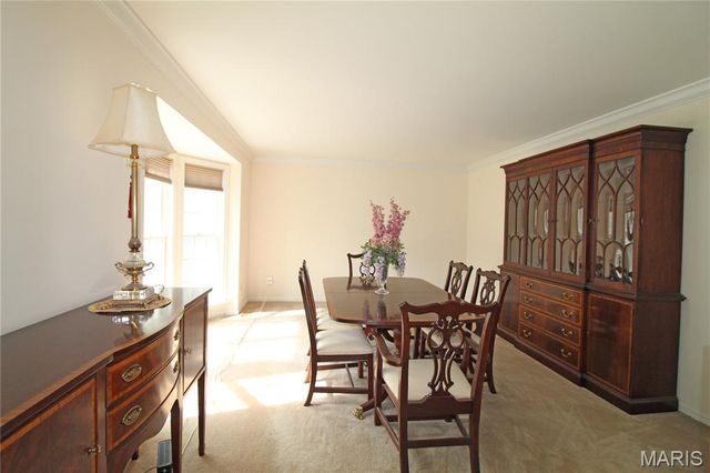 100 Worthington Oaks Drive, Creve Coeur, MO 63141