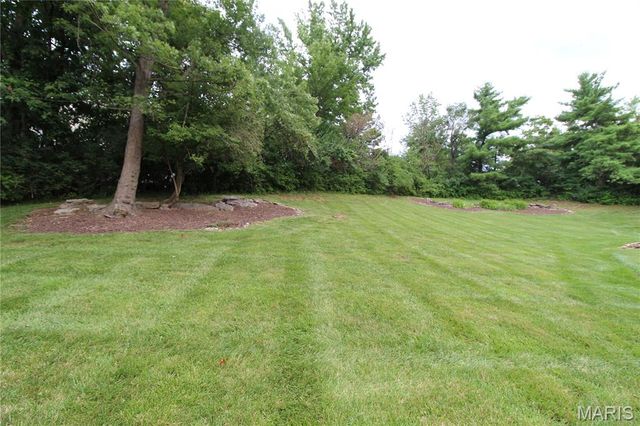 100 Worthington Oaks Drive, Creve Coeur, MO 63141