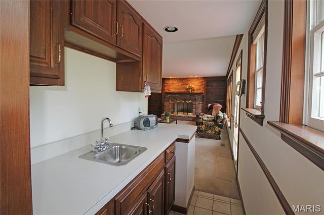 100 Worthington Oaks Drive, Creve Coeur, MO 63141