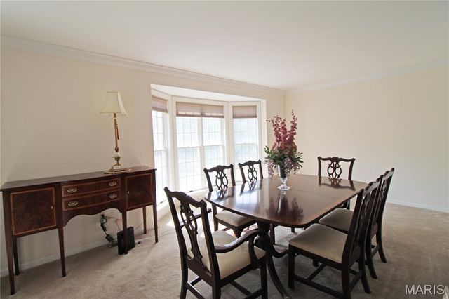 100 Worthington Oaks Drive, Creve Coeur, MO 63141