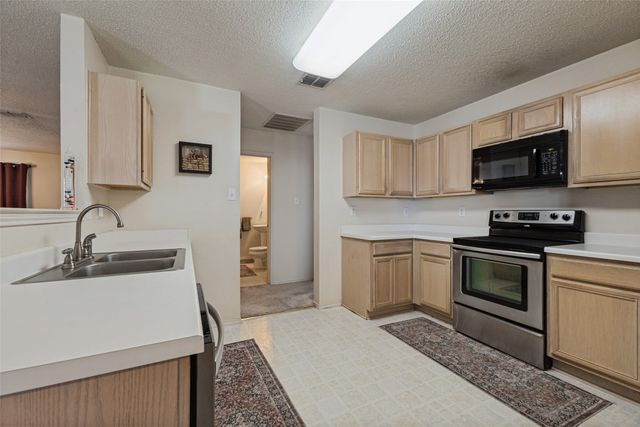 1540 Englewood Drive, Rockwall, TX 75032