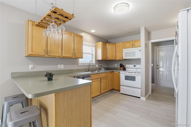 2067 Ashford Drive, Davison Township, MI 48423