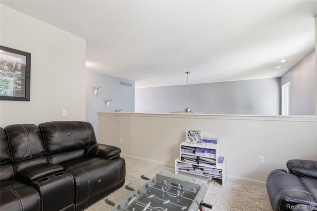 2067 Ashford Drive, Davison Township, MI 48423