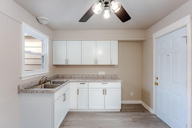 5106 W Stark STREET, Milwaukee, WI 53218