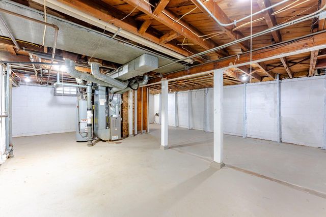 5106 W Stark STREET, Milwaukee, WI 53218