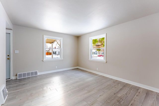 5106 W Stark STREET, Milwaukee, WI 53218