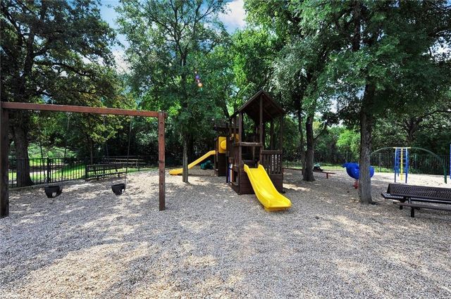 4404 Travis Country CIR G4, Austin, TX 78735