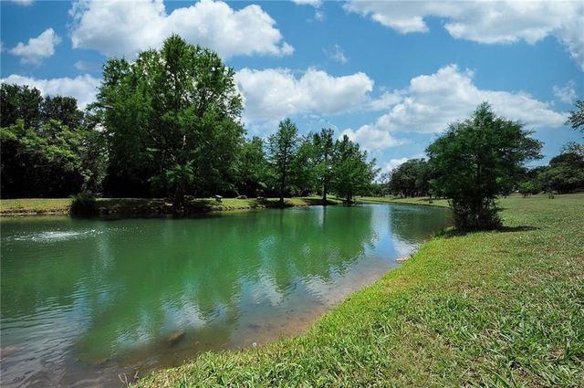 4404 Travis Country CIR G4, Austin, TX 78735