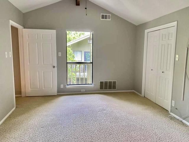 4404 Travis Country CIR G4, Austin, TX 78735