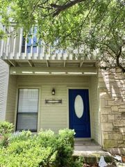 4404 Travis Country CIR G4, Austin, TX 78735