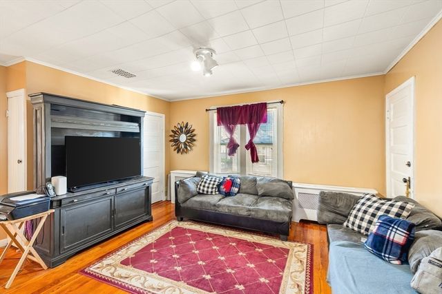 232 Mt Pleasant, Fall River, MA 02720