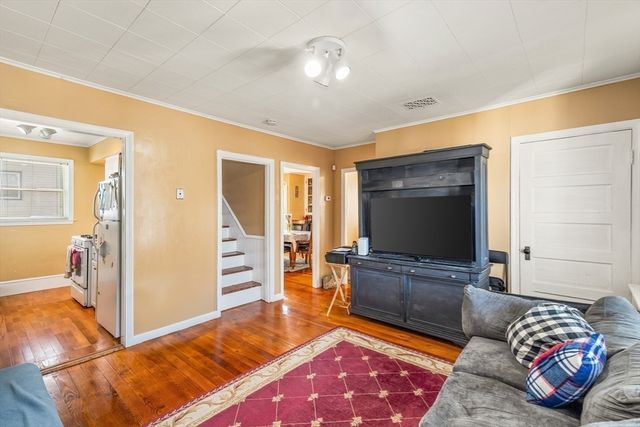 232 Mt Pleasant, Fall River, MA 02720