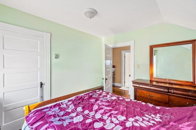 232 Mt Pleasant, Fall River, MA 02720