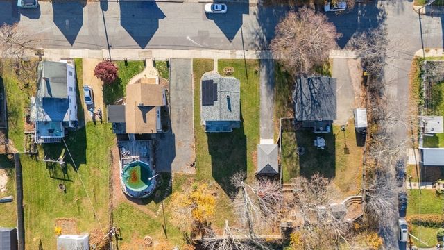 232 Mt Pleasant, Fall River, MA 02720