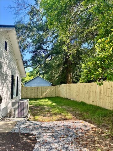 108 Boggs Drive, Townville, SC 29689
