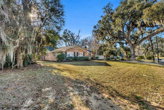 311 Pickwick Road, Savannah, GA 31410