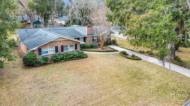 311 Pickwick Road, Savannah, GA 31410