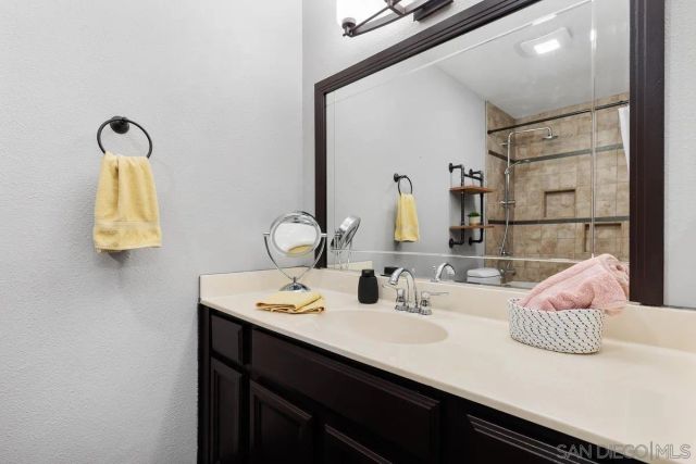 1784 Pala Lake Drive, Fallbrook, CA 92028