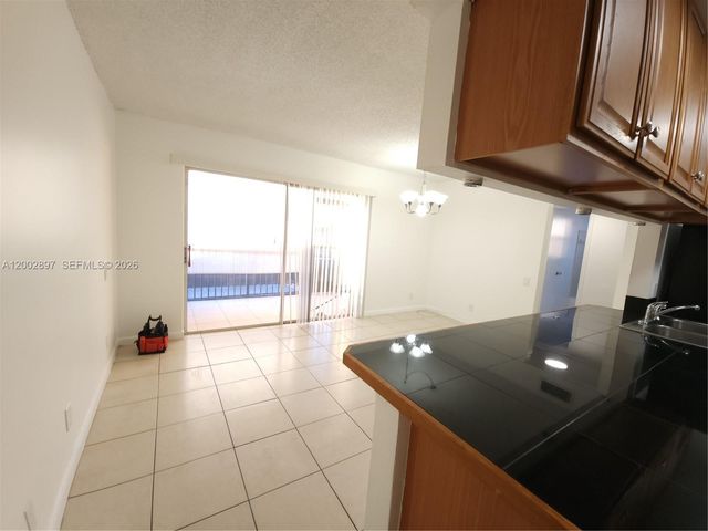 4505 Treehouse Ln 8-H, Tamarac, FL 33319