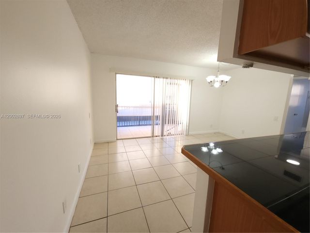 4505 Treehouse Ln 8-H, Tamarac, FL 33319