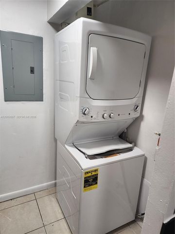 4505 Treehouse Ln 8-H, Tamarac, FL 33319