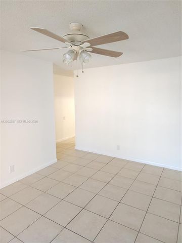 4505 Treehouse Ln 8-H, Tamarac, FL 33319