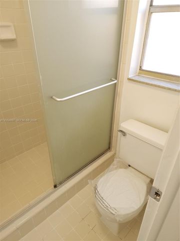 4505 Treehouse Ln 8-H, Tamarac, FL 33319